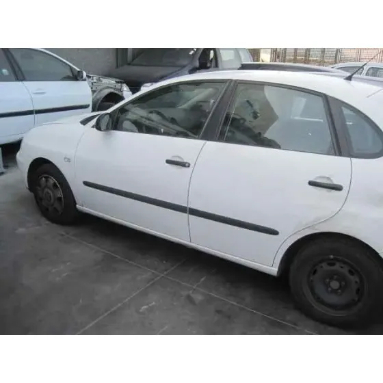SEAT IBIZA (6L1) '2004 COOL BLANCO