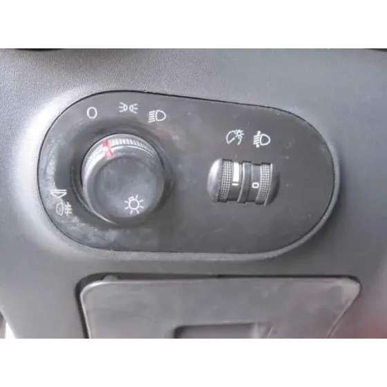 SEAT IBIZA (6L1) '2004 COOL BLANCO