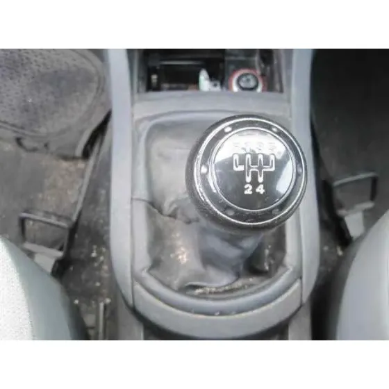 SEAT IBIZA (6L1) '2004 COOL BLANCO
