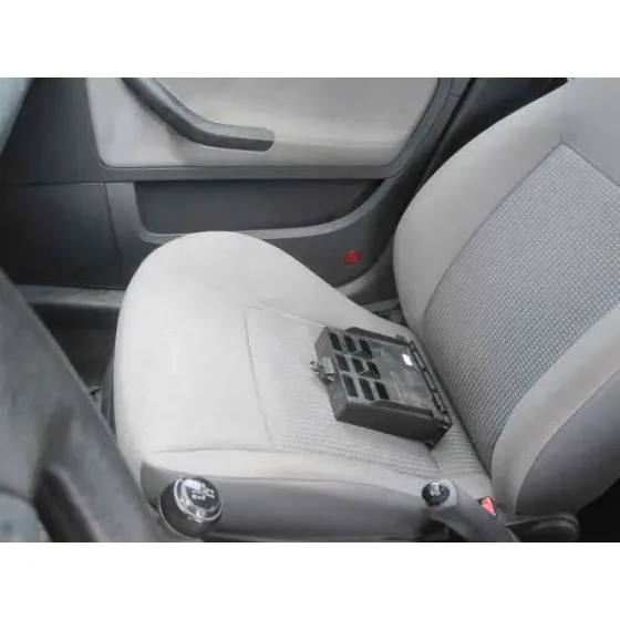 SEAT IBIZA (6L1) '2004 COOL BLANCO