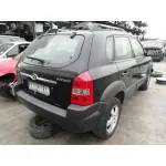 HYUNDAI TUCSON (JM) HYUNDAI TUCSON (JM) '2005 2.0 CAT NEGRO 2004