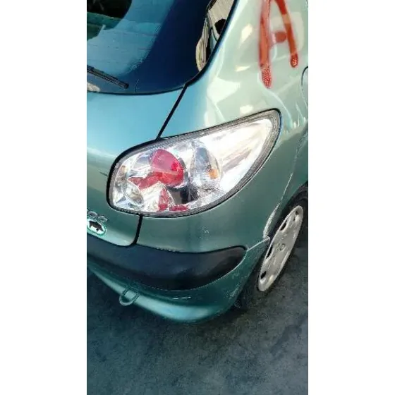 PEUGEOT 206 BERLINA '1999 XR VERDE