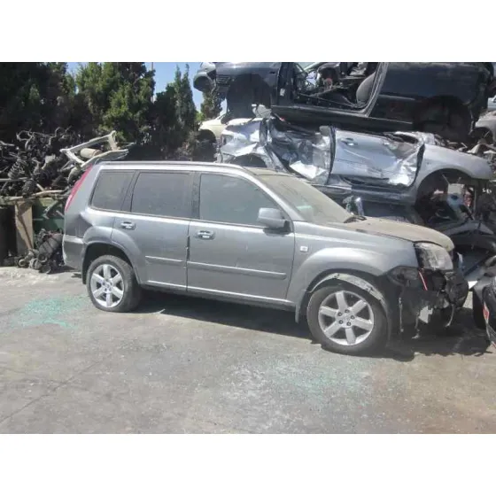 NISSAN X-TRAIL (T30) '2006 TITANIUM GRIS