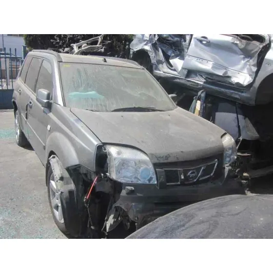 NISSAN X-TRAIL (T30) '2006 TITANIUM GRIS