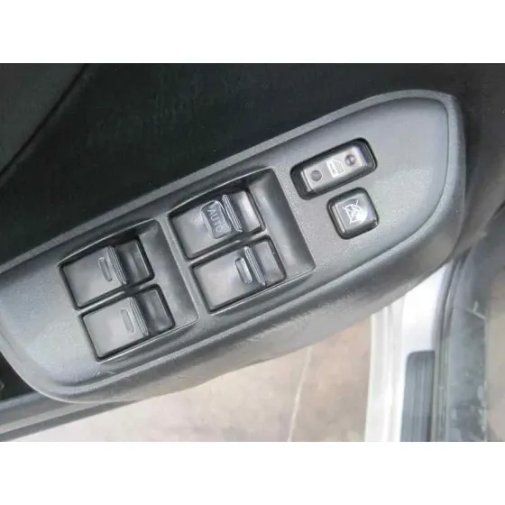 TOYOTA RAV 4 (A2) '2004 2.0 LUNA 4X4 (2003->) PLATA