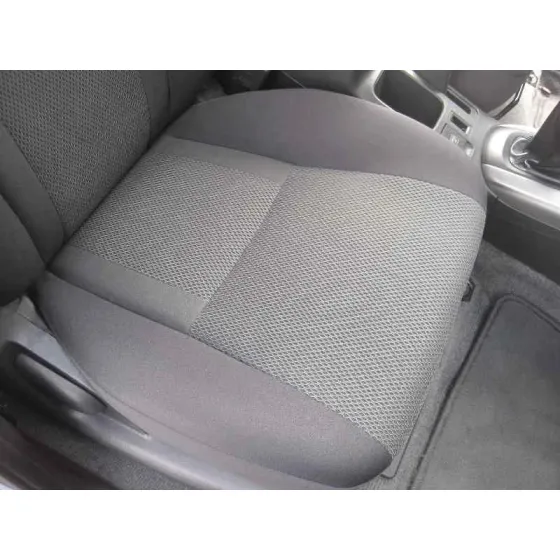 TOYOTA RAV 4 (A2) '2004 2.0 LUNA 4X4 (2003->) PLATA