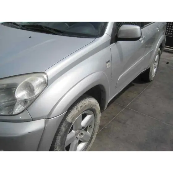 TOYOTA RAV 4 (A2) '2004 2.0 LUNA 4X4 (2003->) PLATA