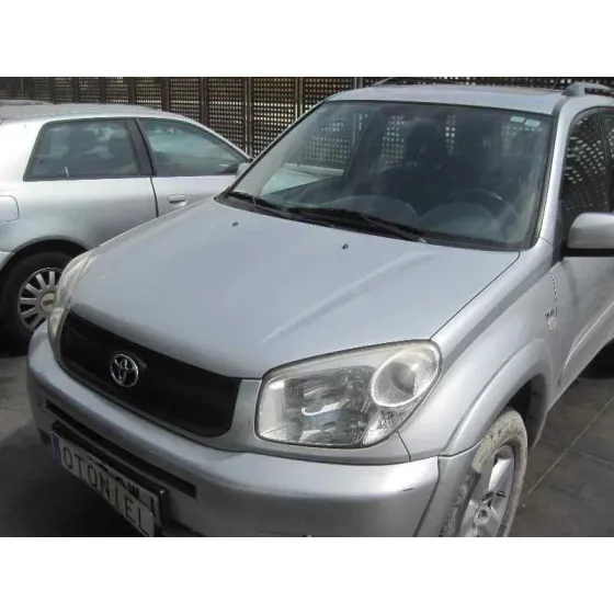 TOYOTA RAV 4 (A2) '2004 2.0 LUNA 4X4 (2003->) PLATA