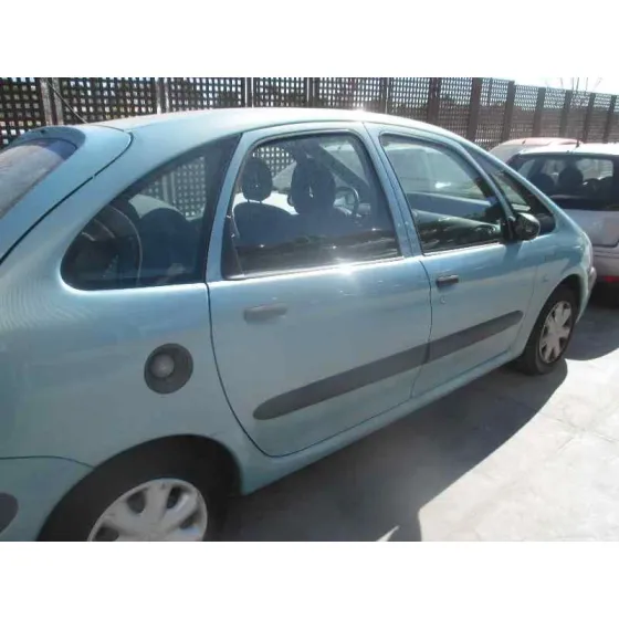 CITROEN XSARA PICASSO '2003 2.0 HDI CAT (RHY / DW10TD) AZUL
