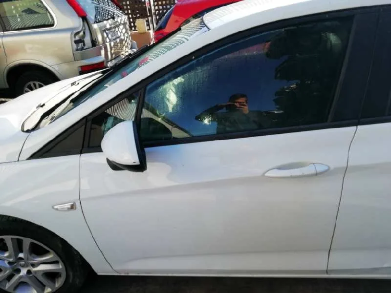 OPEL ASTRA K LIM. 5TÜRIG OPEL ASTRA K LIM. 5TÜRIG '2016 DYNAMIC BLANCO 2015