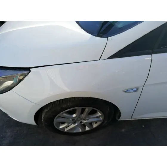 OPEL ASTRA K LIM. 5TÜRIG '2016 DYNAMIC BLANCO