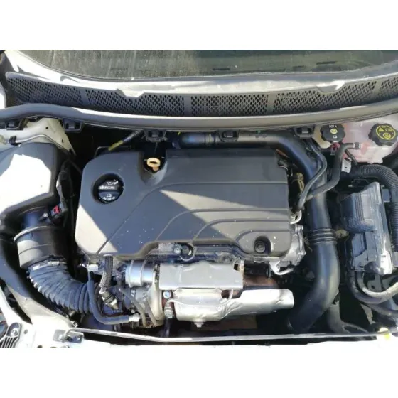 OPEL ASTRA K LIM. 5TÜRIG '2016 DYNAMIC BLANCO
