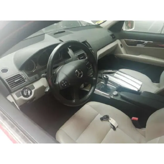 MERCEDES CLASE C (W204) BERLINA '2009 2.2 CDI CAT BLANCO