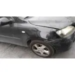 MAZDA 2 BERLINA (DY) MAZDA 2 BERLINA (DY) '2005 1.4 CRTD ACTIVE NEGRO 2003