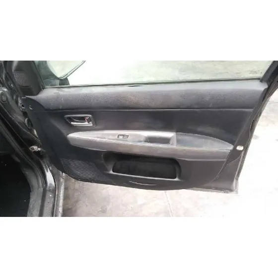 MAZDA 2 BERLINA (DY) '2005 1.4 CRTD ACTIVE NEGRO