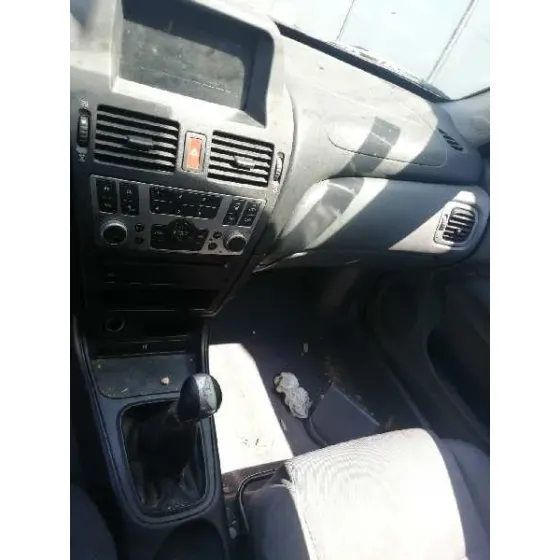 NISSAN ALMERA (N16/E) '2006 1.5 16V CAT NEGRO
