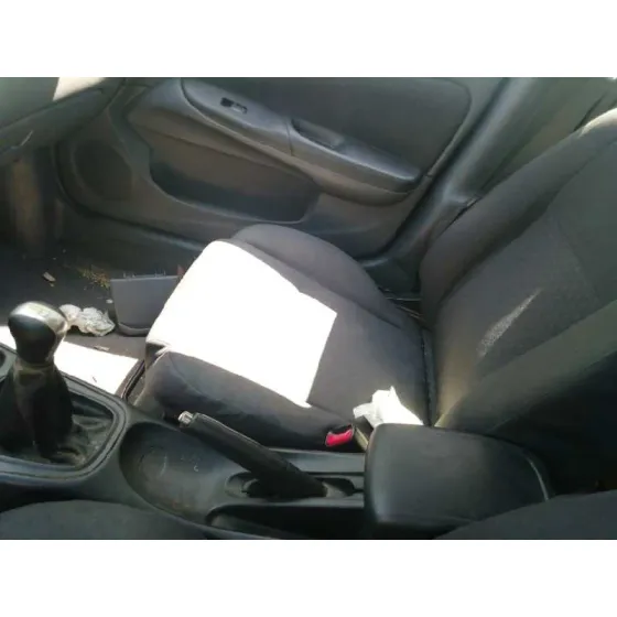 NISSAN ALMERA (N16/E) '2006 1.5 16V CAT NEGRO