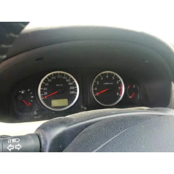 NISSAN ALMERA (N16/E) '2006 1.5 16V CAT NEGRO