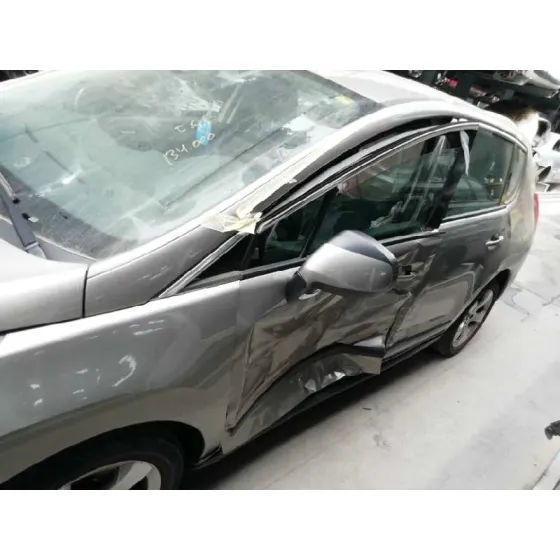 PEUGEOT 3008 '2010 PREMIUM GRIS