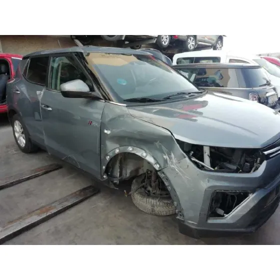 SSANGYONG TIVOLI '2020 * GRIS