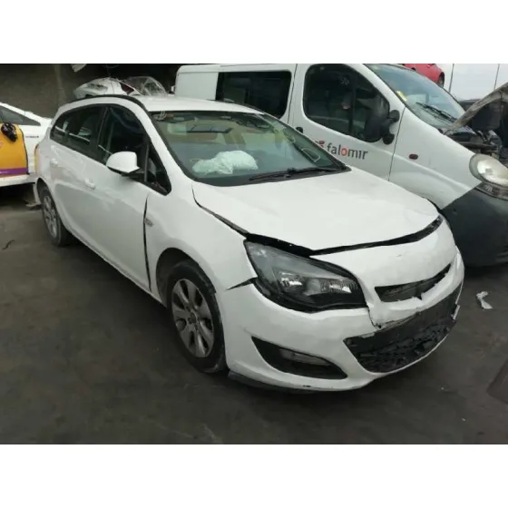 OPEL ASTRA J SPORTS TOURER '2014 SELECTIVE BLANCO