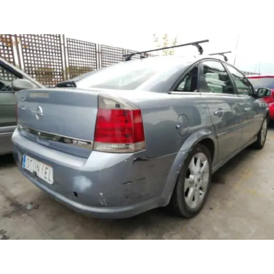 OPEL VECTRA C BERLINA '2005 1.9 CDTI GRIS