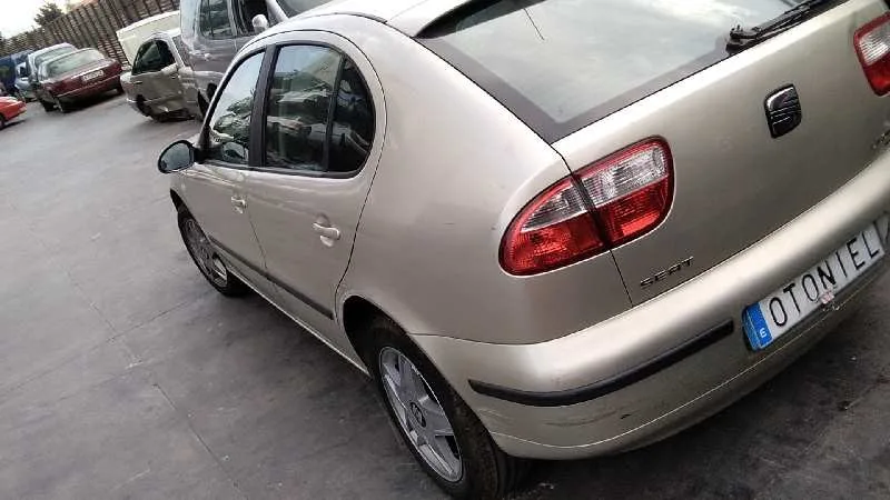 SEAT LEON (1M1) '2003 SIGNO GRIS
