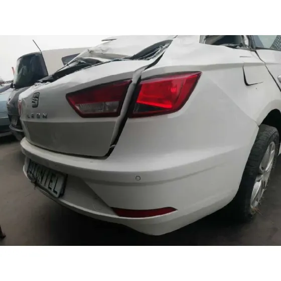 SEAT LEON ST (5F8) '2018 1.6 TDI BLANCO
