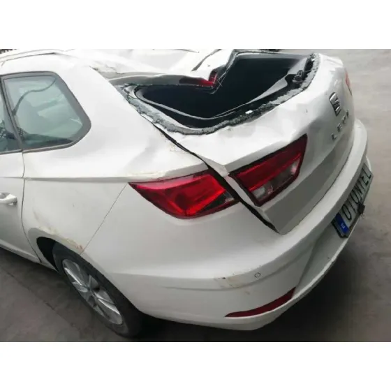 SEAT LEON ST (5F8) '2018 1.6 TDI BLANCO