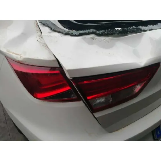 SEAT LEON ST (5F8) '2018 1.6 TDI BLANCO