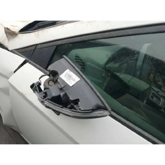 SEAT LEON ST (5F8) '2018 1.6 TDI BLANCO