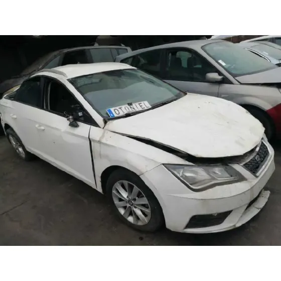 SEAT LEON ST (5F8) '2018 1.6 TDI BLANCO