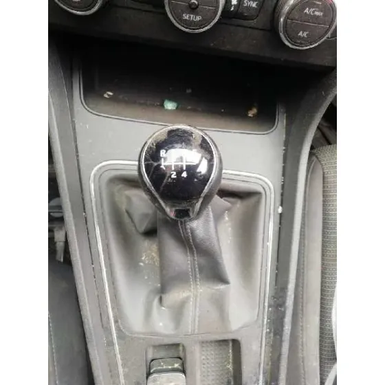 SEAT LEON ST (5F8) '2018 1.6 TDI BLANCO