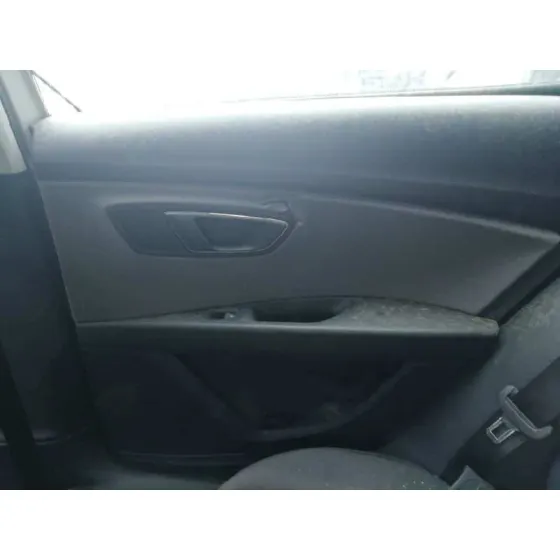 SEAT LEON ST (5F8) '2018 1.6 TDI BLANCO