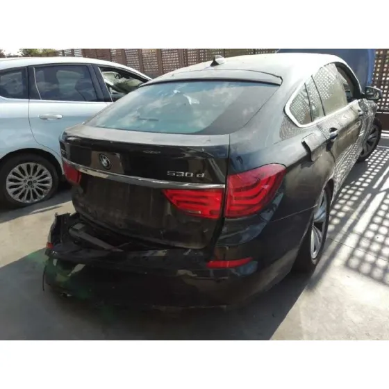 BMW SERIE 5 GRAN TURISMO (F07) '2011 530D NEGRO