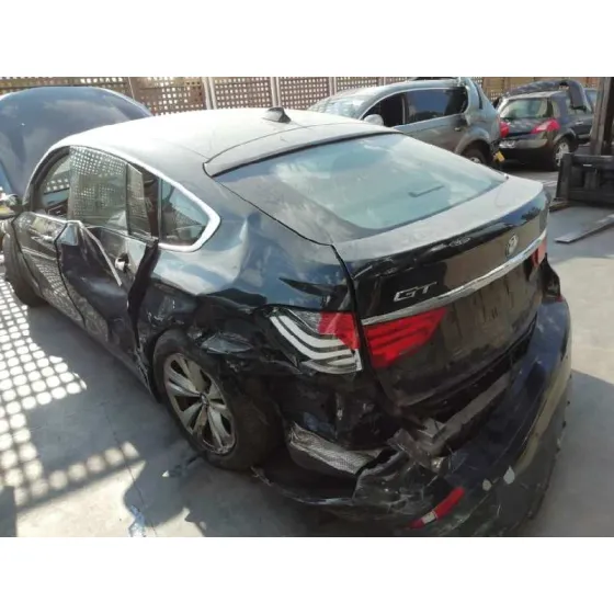 BMW SERIE 5 GRAN TURISMO (F07) '2011 530D NEGRO
