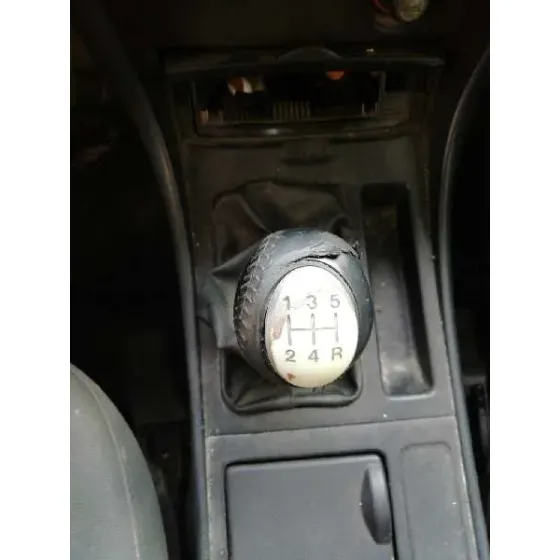 MAZDA 3 BERLINA (BK) '2003 1.6 VVT ACTIVE GRIS