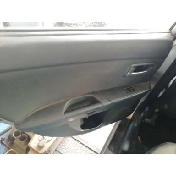 MAZDA 3 BERLINA (BK) '2003 1.6 VVT ACTIVE GRIS