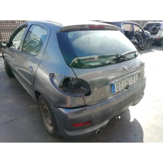 PEUGEOT 206+ '2010 BASICO GRIS