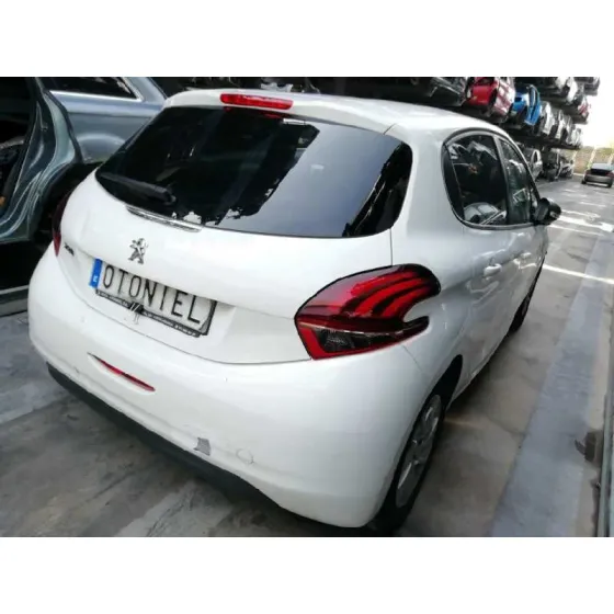 PEUGEOT 208 '2015 ACTIVE BLANCO