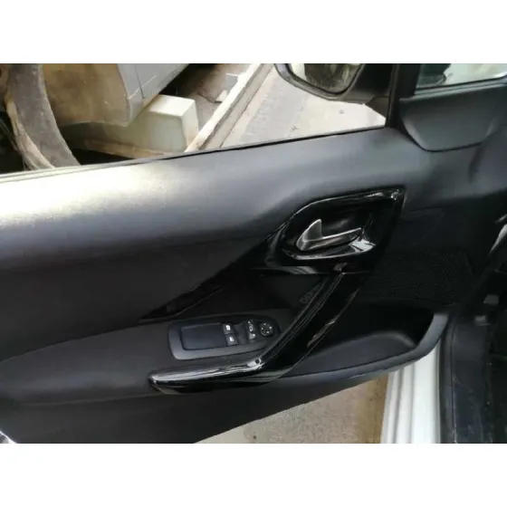 PEUGEOT 208 '2015 ACTIVE BLANCO