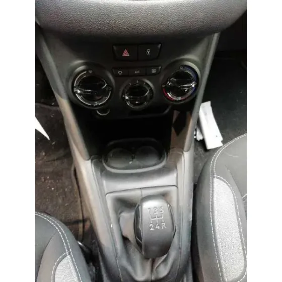 PEUGEOT 208 '2015 ACTIVE BLANCO