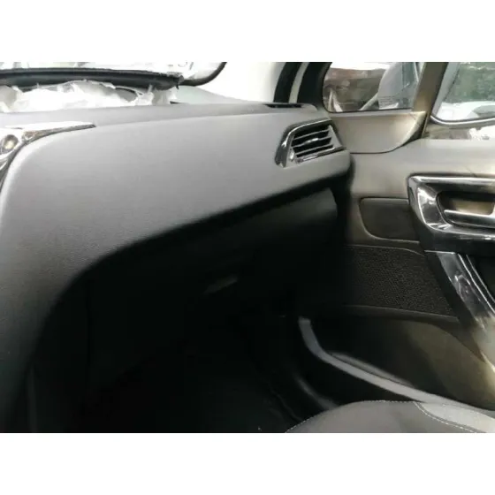 PEUGEOT 208 '2015 ACTIVE BLANCO