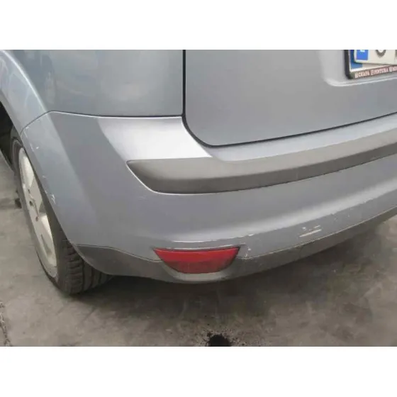FORD FOCUS BERLINA (CAP) '2005 GHIA AZUL CLARO