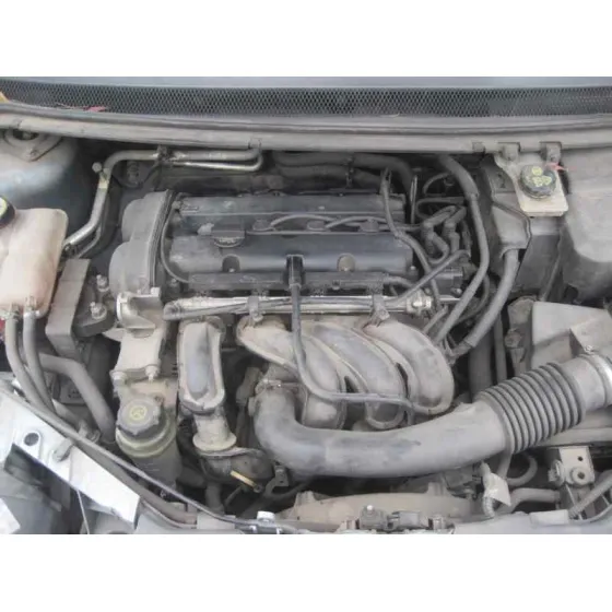 FORD FOCUS BERLINA (CAP) '2005 GHIA AZUL CLARO