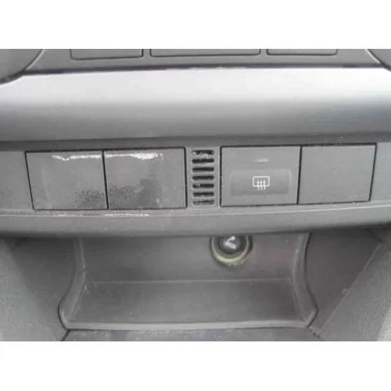 FORD FOCUS BERLINA (CAP) '2005 GHIA AZUL CLARO