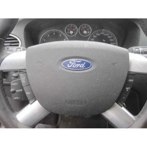 FORD FOCUS BERLINA (CAP) '2005 GHIA AZUL CLARO