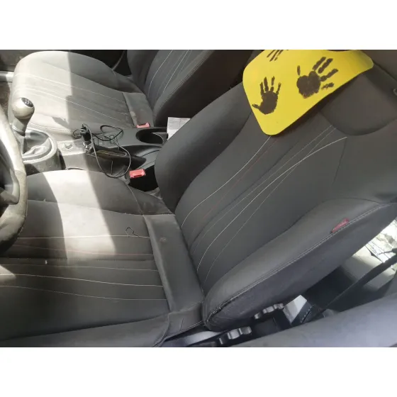 CVF/KW: 9.78/77 CBZ. CAMBIO MANUAL 6V