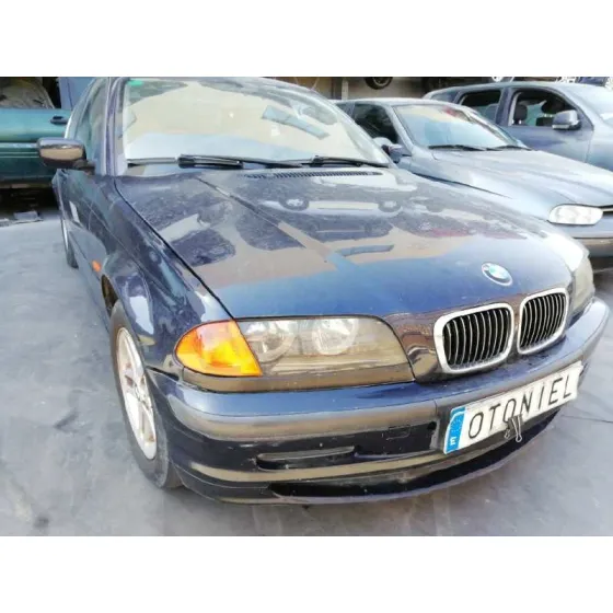 BMW SERIE 3 BERLINA (E46) '2000 320D NEGRO