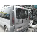 RENAULT TRAFIC COMBI (AB 4.01) RENAULT TRAFIC COMBI (AB 4.01) '2004 9 - PLAZAS (L1H1) 2,9T COMBI CORTO PLATA 2001